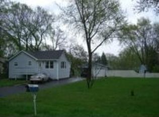 4515 River Dr, Lisle, IL