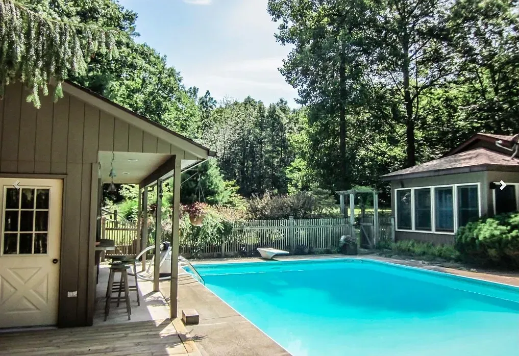 3 bed, 2000 sqft, $5,000 — Photo 1