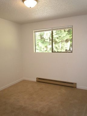 3rd image of 5464 Bel West Dr