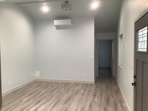 3rd image of 2110 Monterey Ave