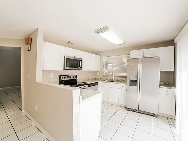 14247 SW 177th St — Photo 9