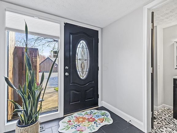 5th image of 5477 Blue Cloud Ln #9