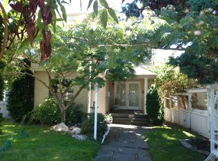 3852 34th Ave SW, Seattle, WA 98126