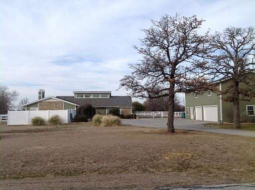 1st image of 1317 Post Oak Ln