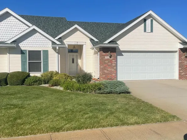 2815 Husker Ln, Columbus, NE 68601