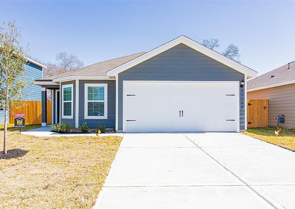 1st image of 21159 Titian Dr