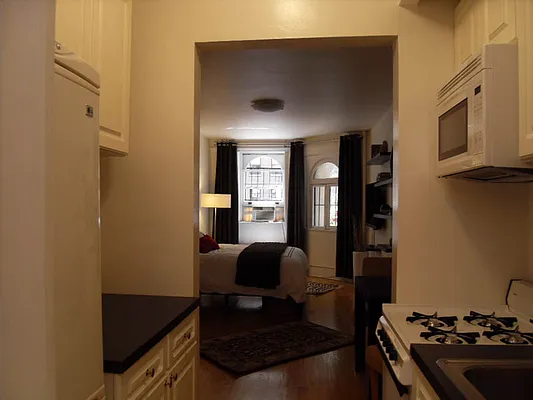 Rented by Halstead Real Estate | media 18