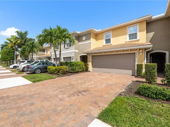 3863 Tilbor Cir, Fort Myers, FL 33916