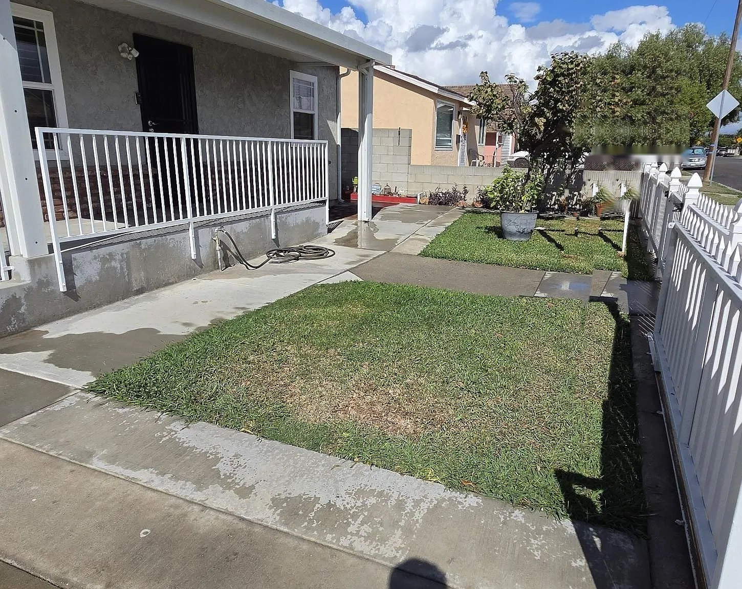 2 bed, 1012 sqft, $3,195 — Photo 2