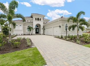 8327 Lucerne Loop, Bradenton, FL 34202