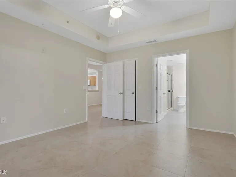 9025 Colby Dr #2111 — Photo 22