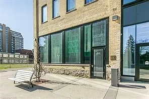 181 King St S #1010 — Photo 49