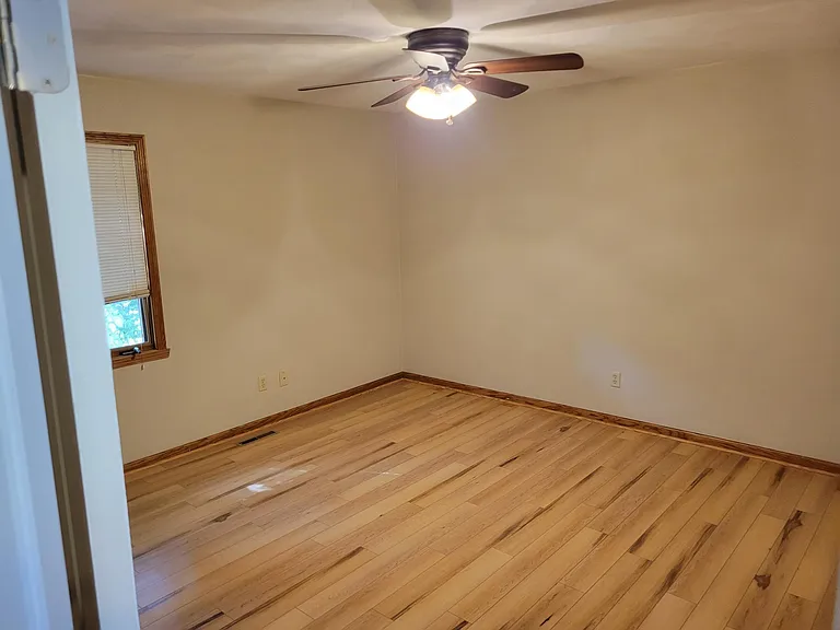 7335 Travertine Trl — Photo 2