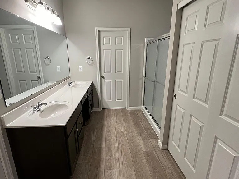 6976 Briarcliff Ct — Photo 16
