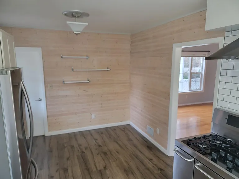 8385 SW Avery St #101 — Photo 7