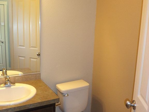 4th image of 7600 NE 54th Ave