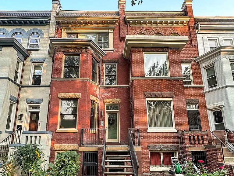 122 Bryant St NW #1 — Photo 28