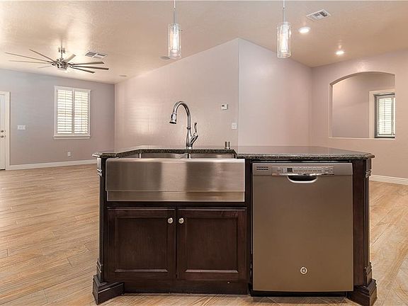 5th image of 3140 Red Creek Dr