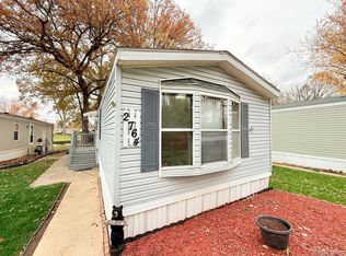 2764 Sunset Dr, Brooklyn, MI 49230