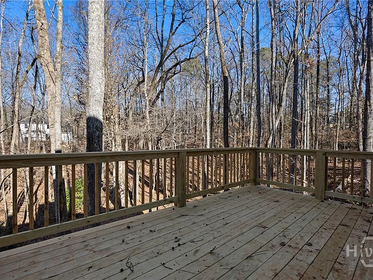 360 Ansley Dr — Photo 29