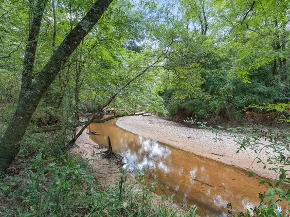 Tallahoma Dr W, Laurel, MS 39440