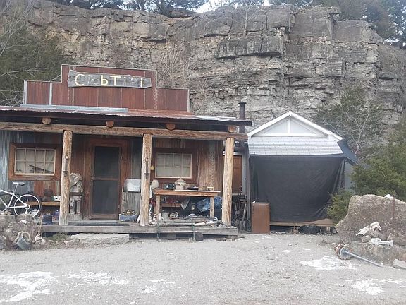 3rd image of 20615 Table Rock Ridge Road