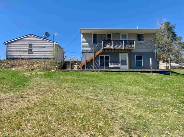 9427 Terry St, Lake, MI 48632