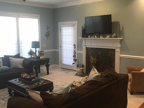 4th image of 520 Mimosa Dr
