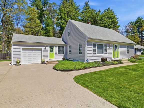 2nd image of 22 Rosedale Ave