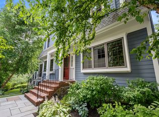 17 Lakeview St, Arlington, MA 02476