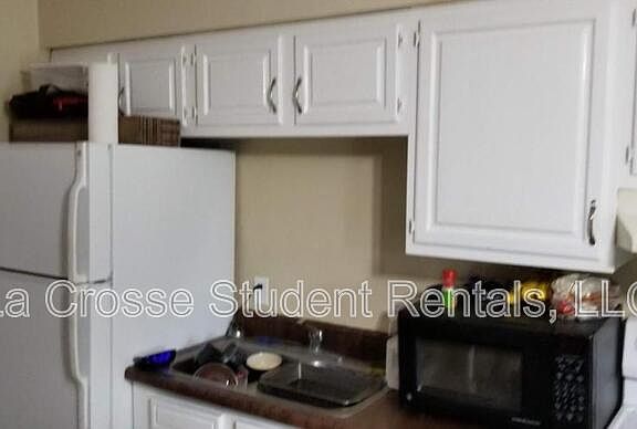 5th image of 619 Welshire Dr #103