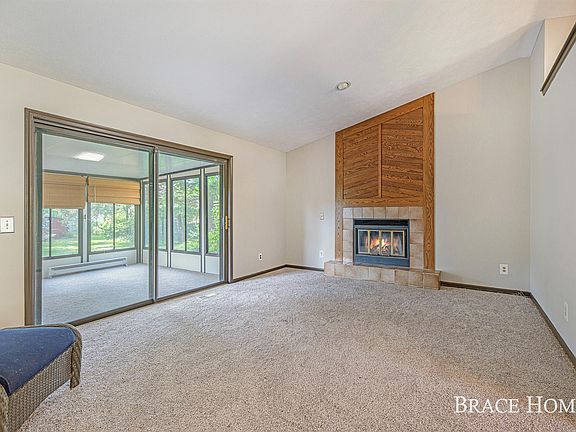 4th image of 4839 Boyd Ave NE