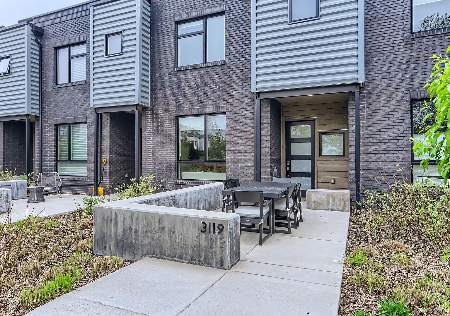 Boulder Luxury Modern Furnished Townhouse — Photo 4