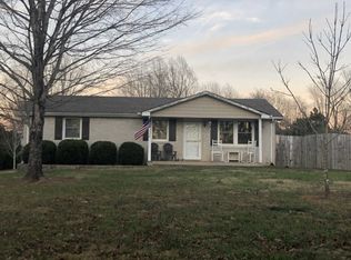 1615 Maple Valley Rd, Charlotte, TN 37036