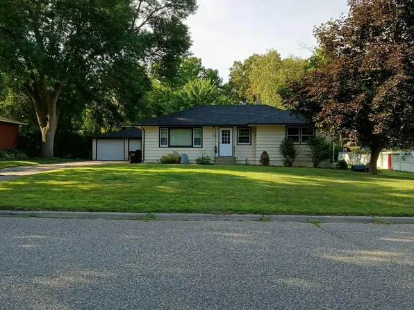 308 12th St S, Buffalo, MN 55313