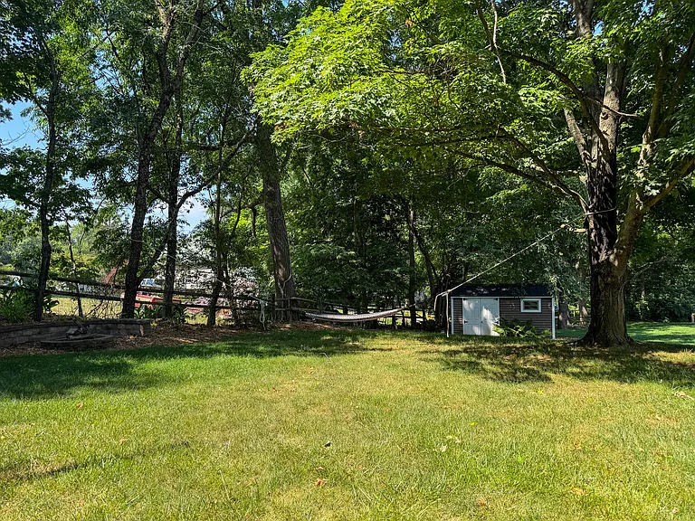 951 Daniel Dr — Photo 26