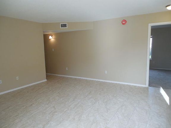 4th image of 8224 Camino San Martin SW