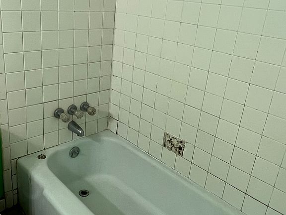 4th image of 2509 Giuffrias Ave APT 706