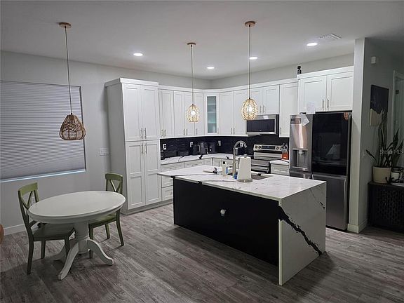3rd image of 1259 Kaayan St