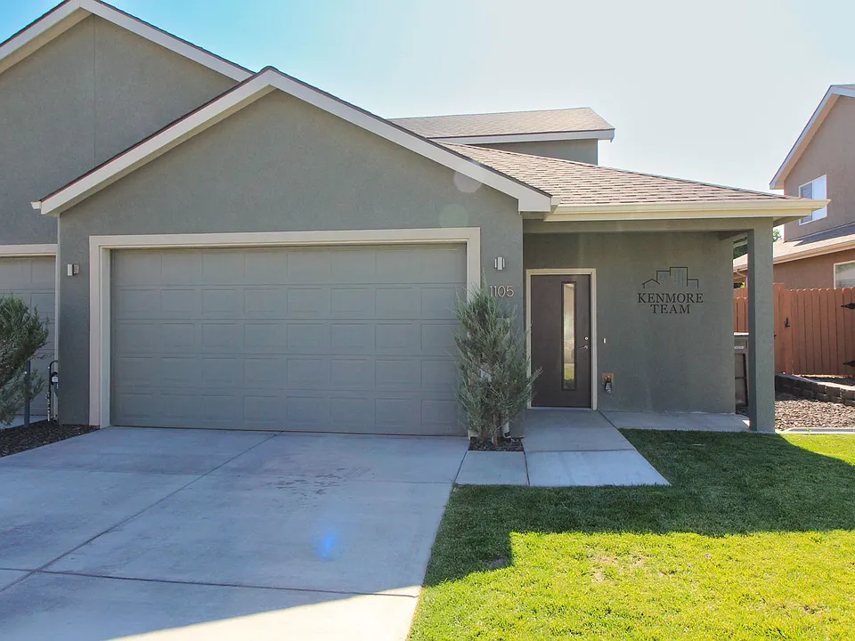 1105 S Cedar Pl