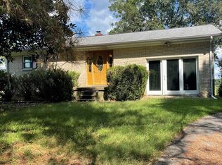 1595 Mansfield Rd, Mansfield, TN 38236