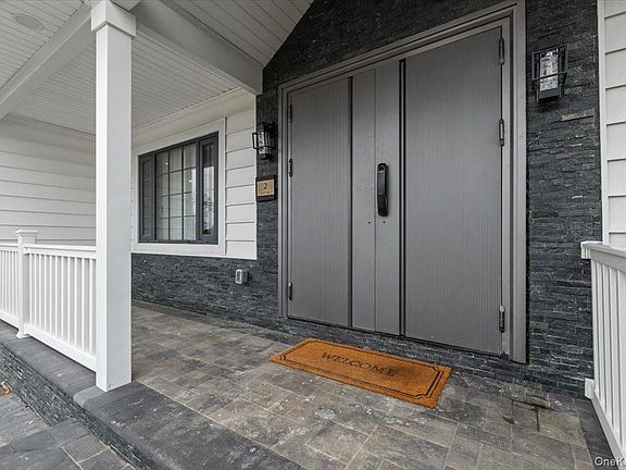 3rd image of 2 Elf Road