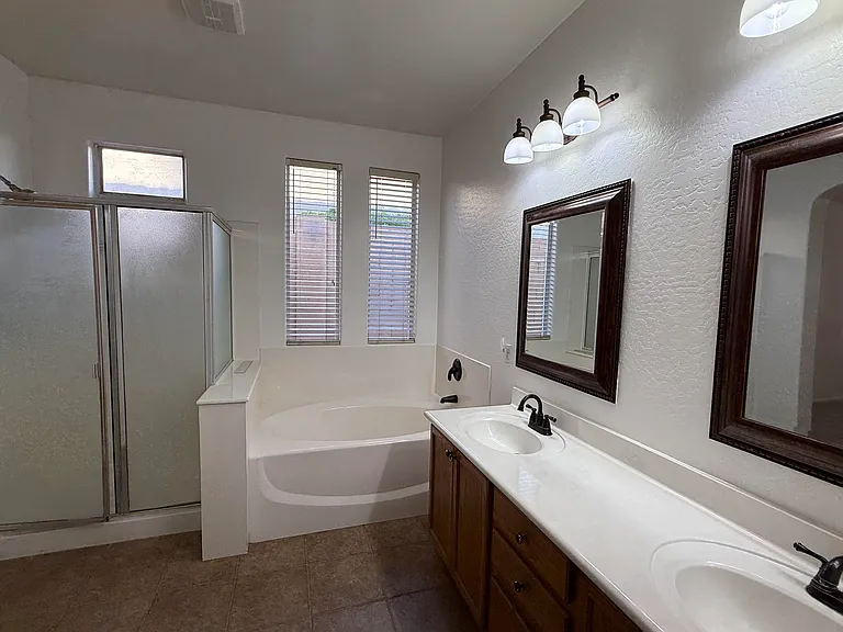 10592 W Alex Ave — Photo 12
