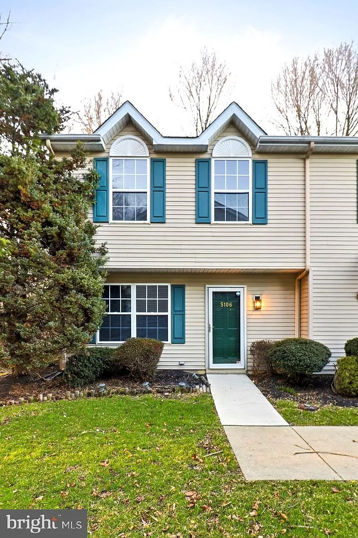 5106 Tall Pnes photo 1