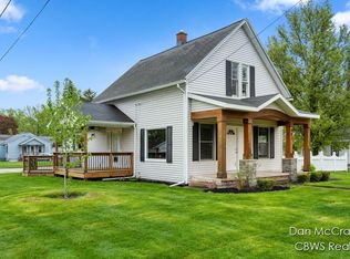 483 Graafschap Rd, Holland, MI 49423