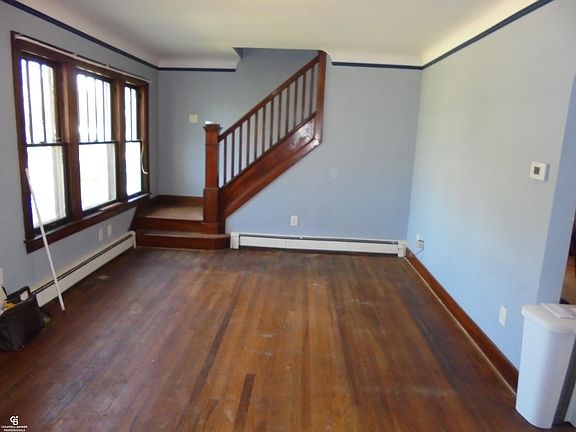 5th image of 35080 Hengesbach Dr