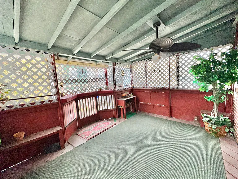 5427 Akron St — Photo 17
