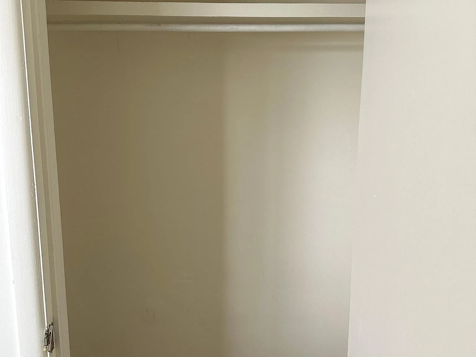 2 bed, 1008 sqft, $1,200 — Photo 4