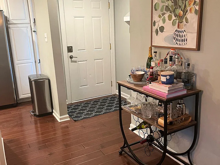 720 Bishops Park Dr #307 — Photo 4