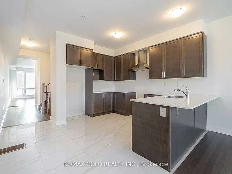 59 Mikayla Ln — Photo 8